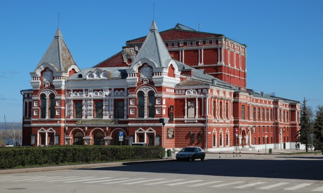 Псковский театр