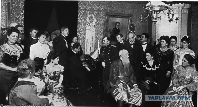 25 редчайших фотографий знаменитостей
