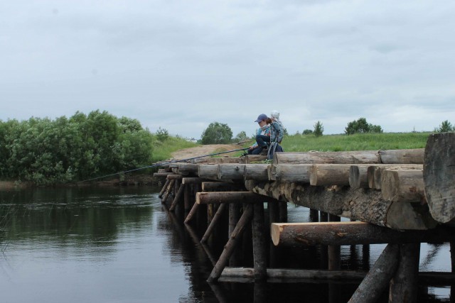 Николай Соколов. Самостоятельно построил 100-метровый мост, соединивший две деревни