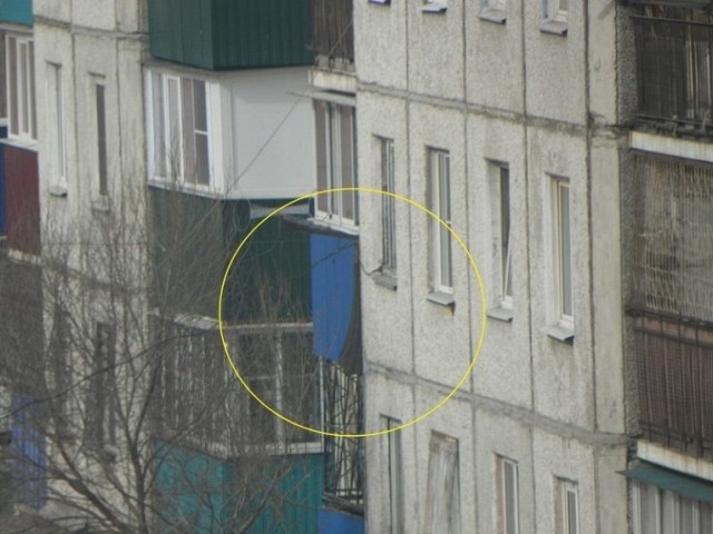 Вертолет Минобороны дал залп снарядом калибра 23 мм по жилой многоэтажке в Чите