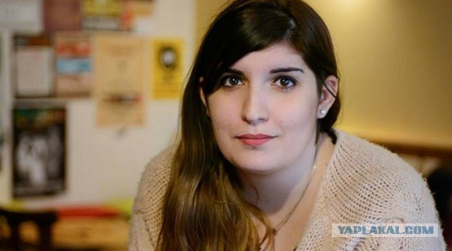 Изнасилованная "беженцами" ультралевая немка извинилась перед насильниками