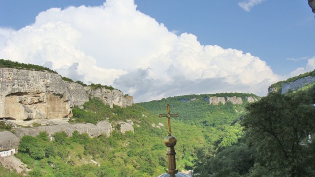 Древние государства и пещерные города Крыма
