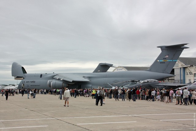 Lockheed C-5 Galaxy. Самый крупный военно-транспортный самолёт ВВС США