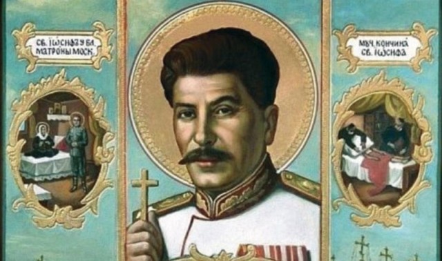 РПЦ начала служебную проверку после того, как один из священнослужителей освятил памятник Сталину в Великих Луках