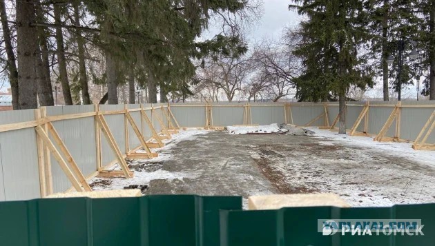 В Томске демонтировали мемориалы в Сквере памяти жертв политических репрессий