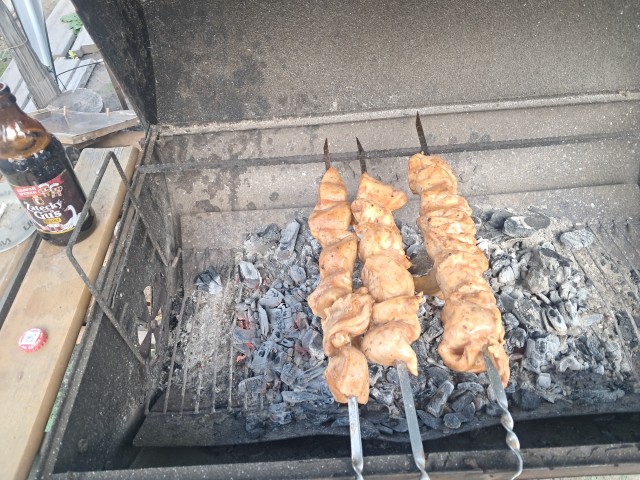 В день отца доця попросила мяска приготовить.