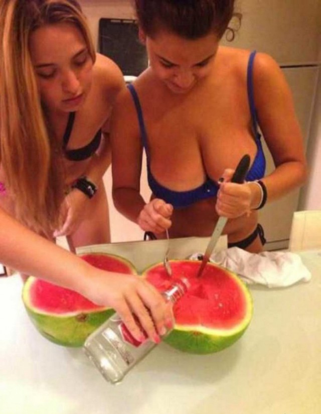 Ужасы и приколы из соцсетей 18+