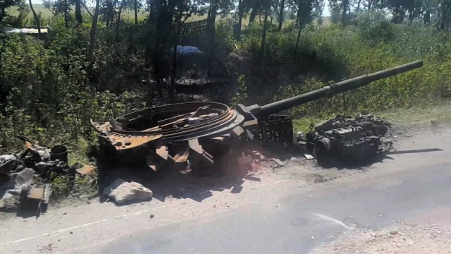 Бронетанковый апокалипсис. Подбитые танки вооружённых сил Новороссии