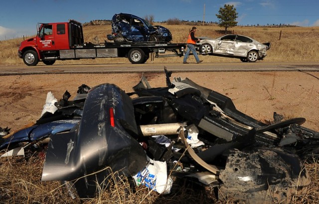 34 машины столкнулись на шоссе I-25