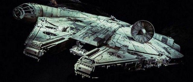 Массивная армада НЛО выходит из гигантской «спирали» возле солнца