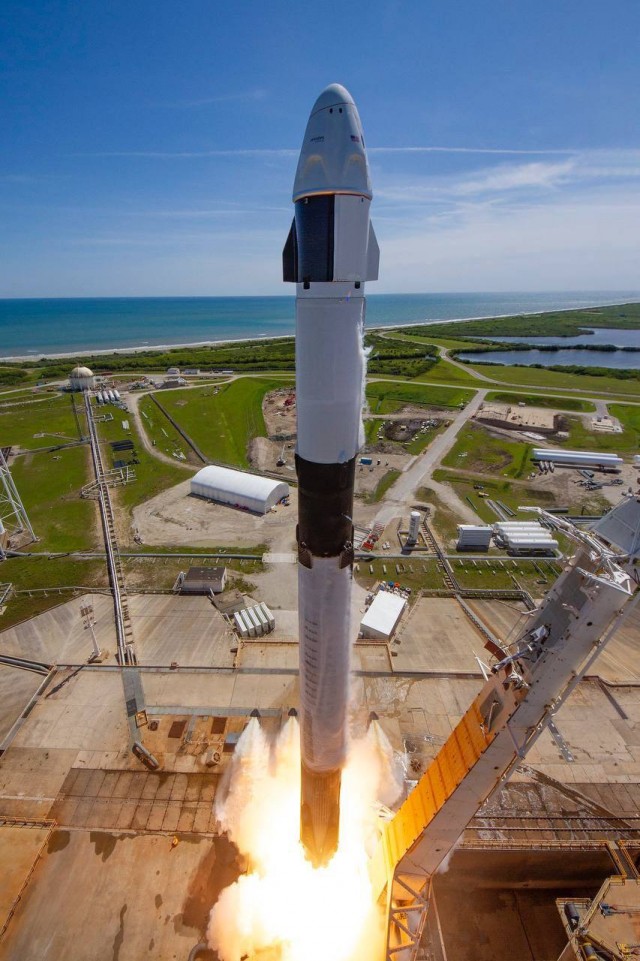 4 туриста и SpacеХ