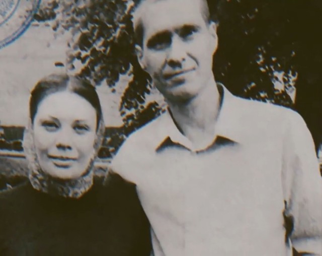1977 год. Мальчишки в пионерлагере жаловались на странную старуху, а потом...
