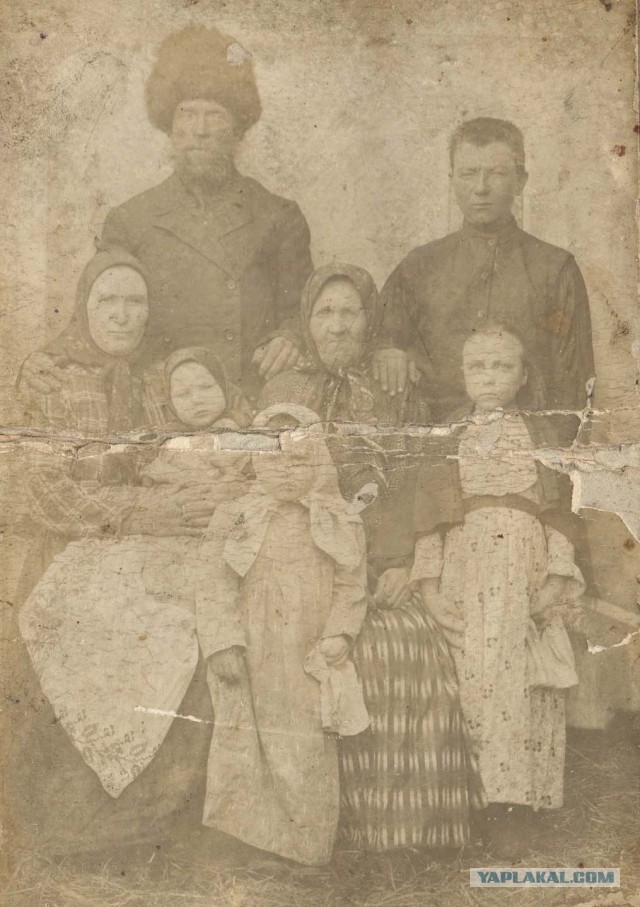 ИИ ретушь старых фотокарточек