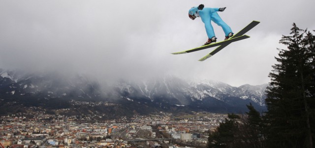 Летающие лыжники: Турнир четырех трамплинов