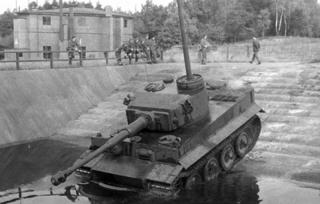 Танк Pz.Kpfw VI «Тигр». Грозное оружие вермахта.