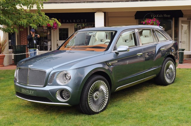 Выставка суперкаров Pebble Beach Concours