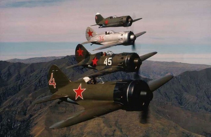 84 года назад одна элегантная дама, наука аэродинамика, еще раз доказала, что она есть