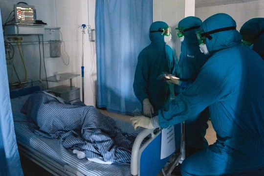 Москва не Россия. Или почему за МКАДом тест на COVID-19 платный даже в Роддоме?