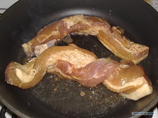 Грудинка в лаваше по Дженибековски.