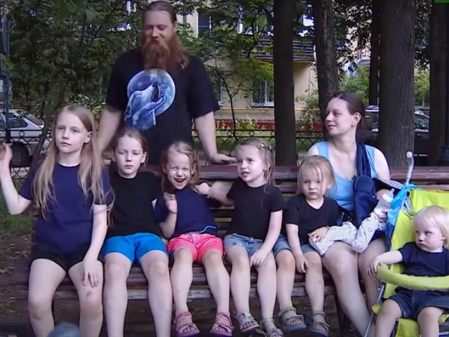 Вундеркинд Алиса Теплякова и её семья