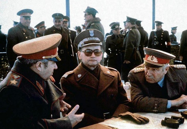 ГДР в фотографиях