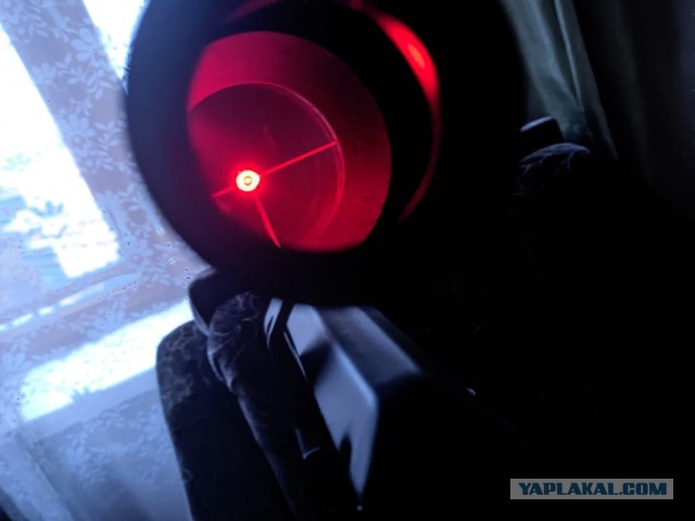 Для чего на снайперском прицеле столько перекрестий, и по какому из них целиться