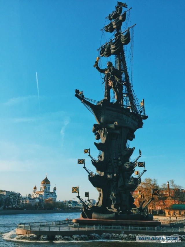 О скорбном и вечном