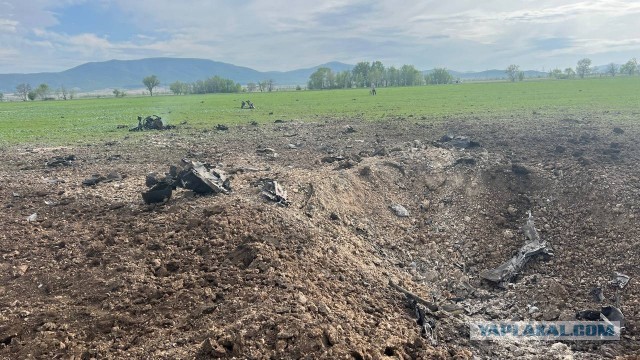 Над Крымом сбили две баллистические ракеты
