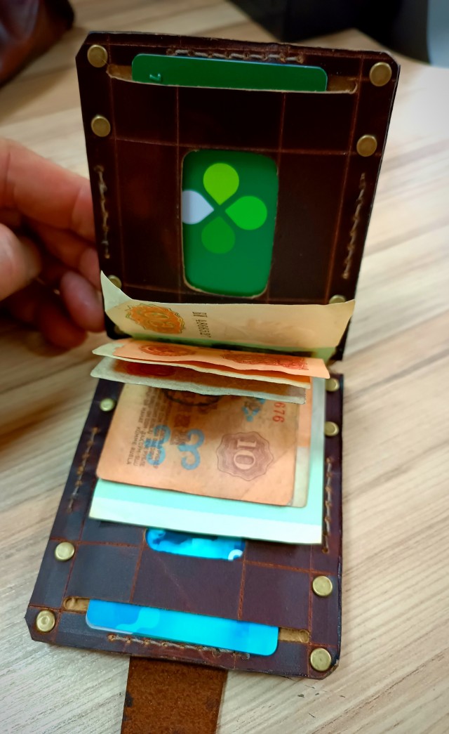 Кошельки из параллельного мира