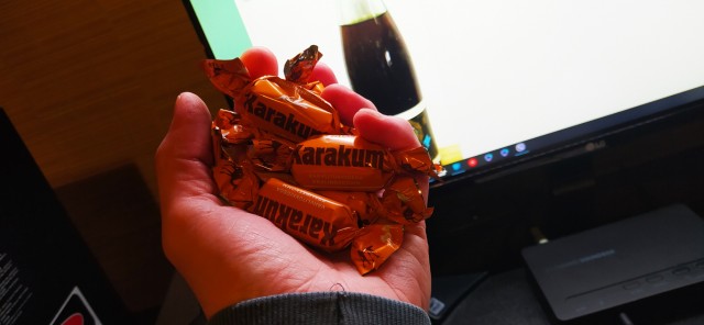 Вкус детства: какие конфеты вызывали восторг у детей СССР — смотрим на фантики и вспоминаем