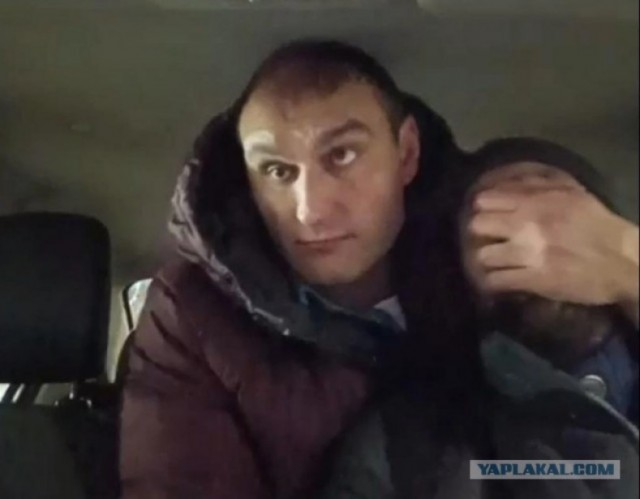 В Нижнем Новгороде случился синий движ в одном из такси.
Движ произошел под песню фристайл.