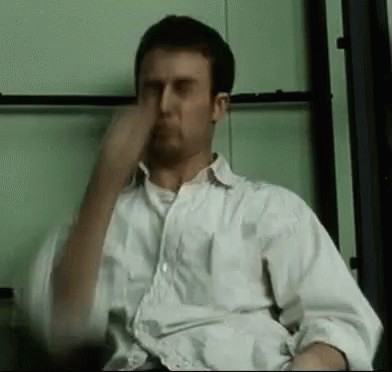 Российский работодатель сломал нос сотруднику, захотевшему уволиться
