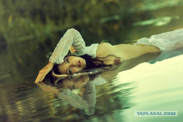 Мокрые девчонки