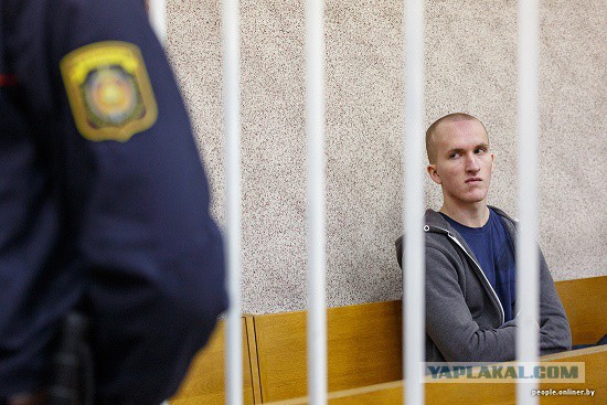 Идет суд над подростком, устроившим резню бензопилой в Минске