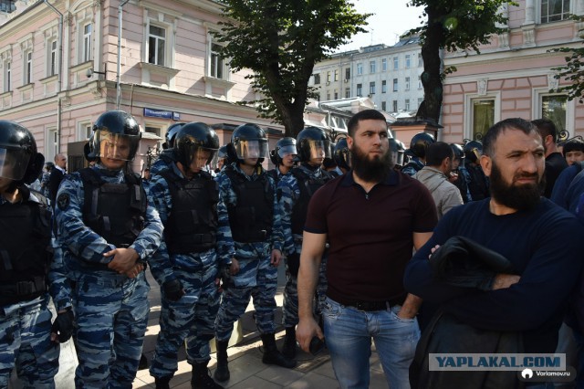 В Грозном на митинг в поддержку мусульман-рохинджа пришли 1,1 млн человек