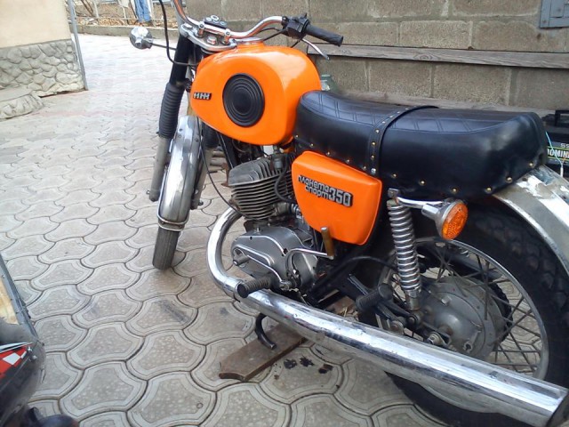 Находка в гараже. В Минске обнаружили уникальный автомобильчик, сделанный из мотоцикла Jawa