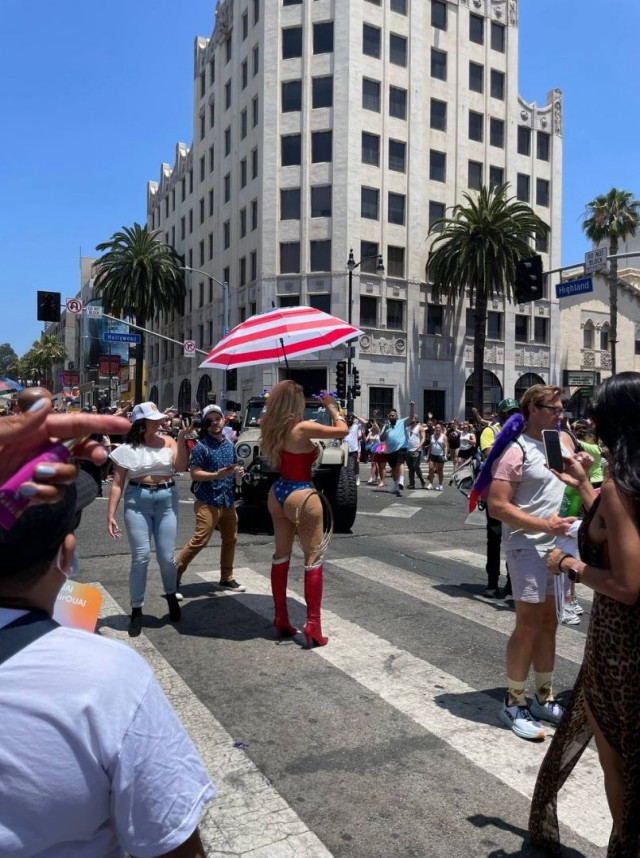 Побывал на параде в нашей гейской Америке