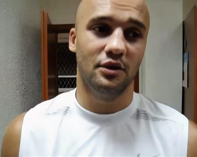 «Мы братские народы». Украинский боксер Невеселый отреагировал на слова соотечественников о россиянах