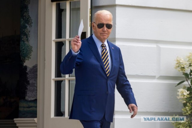 Байден одобрил поставки Украине кассетных боеприпасов