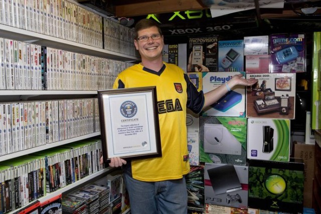 Мечта игромана: американец продает коллекцию из 3 тысяч игр за $150 000