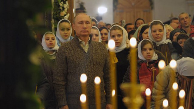 А казачок-то засланный!