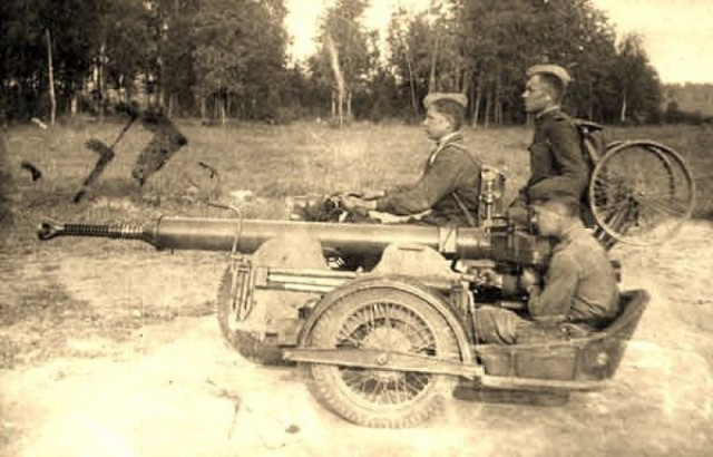 История в фотографиях