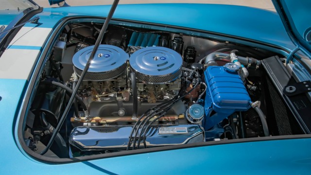 2004 Ford Shelby Cobra. Своеобразных автофото пост.
