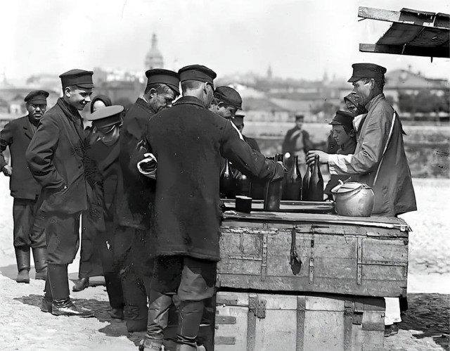 Повседневная жизнь Москвы на рубеже XIX—XX веков.