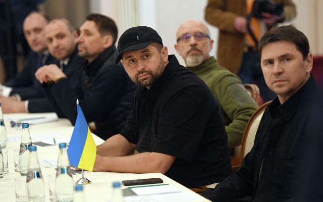 У немецких военных украли ноутбук с секретными данными на встрече НАТО