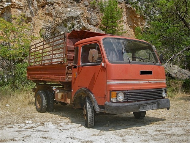 Игра на ЯПе: Угадай АВТО-6