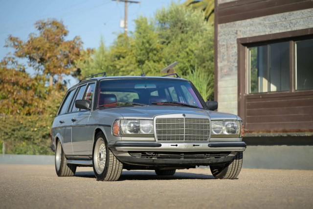 AMG и не только. Картинки с аукциона