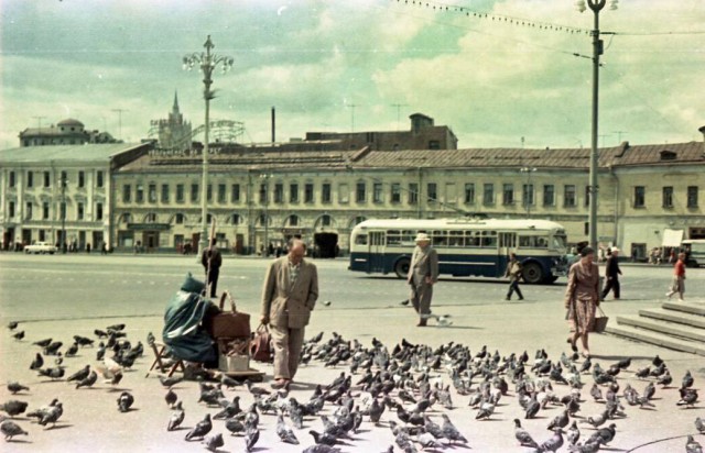 Москва и москвичи. Двадцатый век. 14.06.25
