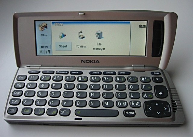 Siemens SX45 vs Samsung I700