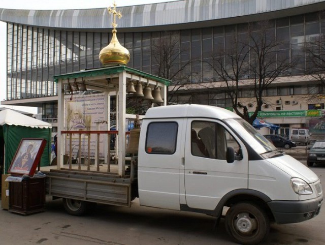 Автобус превращается... превращается